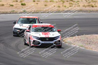 media/Jun-01-2025-CalClub SCCA (Sun) [[eae223c5dd]]/Group 2/Race 3/